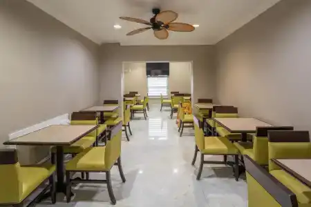 Best Western Beach Inn - 19