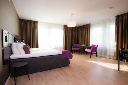 Best Western Plus Park Airport - 39
