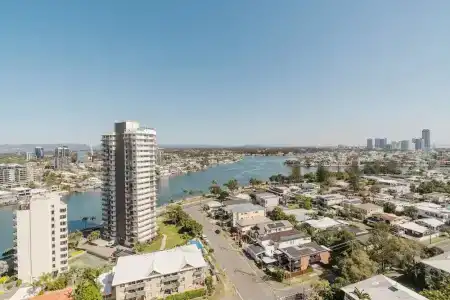 Trilogy Surfers Paradise - 75