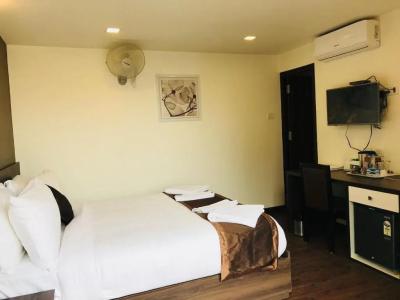 Royal Inn - Electronic City - 21