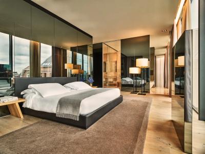 Conservatorium - 128