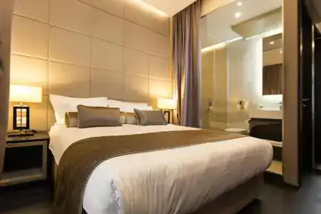 Dominic Smart & Luxury Suites - Republic Square - 32