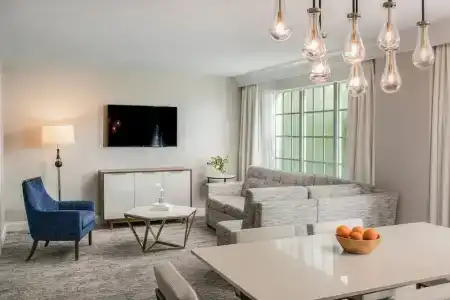 Marriott Lakeshore Reserve - 92