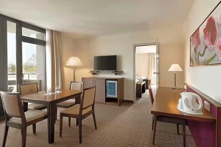 Ramada Nürnberg Parkhotel - 26