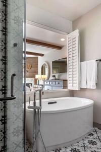 Best Western Dry Creek Inn - 93