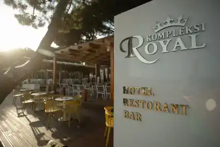 Kompleksi Royal - 15