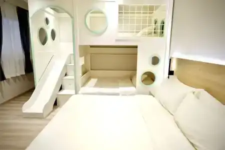 Rest Bugis (Sg Clean, Staycation Approved) - 210