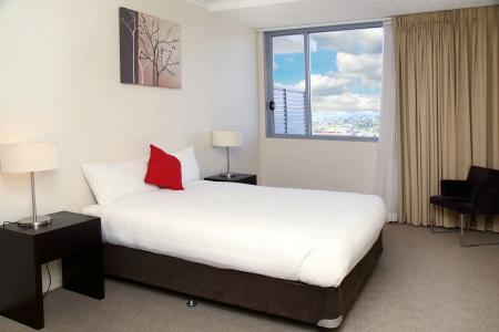 Toowoomba Central Plaza Apartment - 5