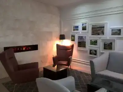 Ivanhoe Inn and - 14