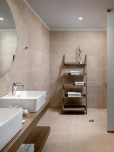 Bio Suites - 53