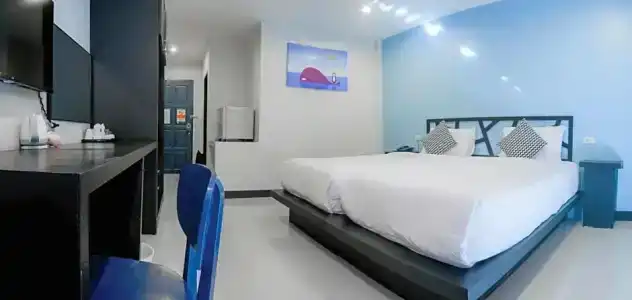 Sleep Whale - 69