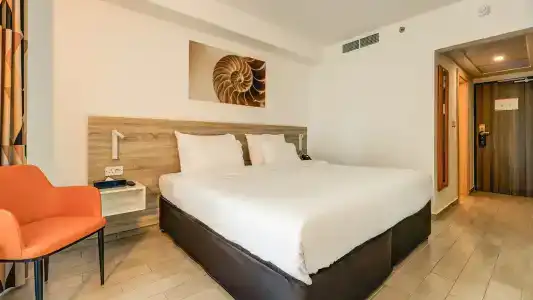 AX Seashells Resort - 9