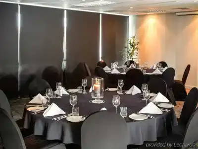 ibis Tainui - 14