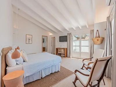 The Sea Club - 212