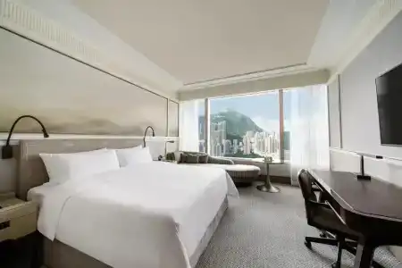 Island Shangri-La - 32