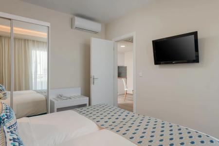 Bio Suites - 151