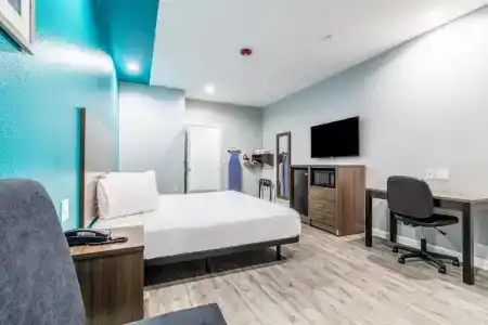 Americas Best Value Inn & Suites Kingwood Iah Airport - 22