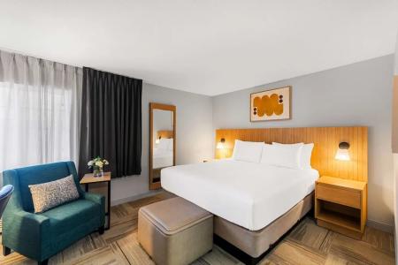 Sonesta Simply Suites Austin South - 70