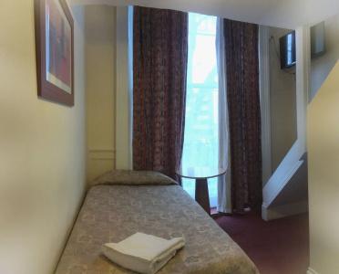 Palace Court - 3