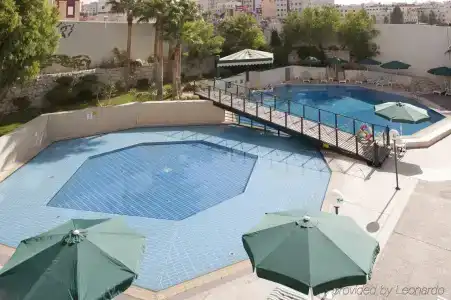 Mövenpick Amman - 16
