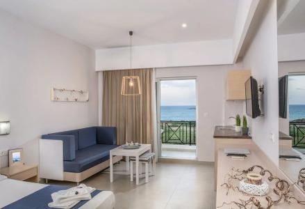 Sea View & Apartment - 6