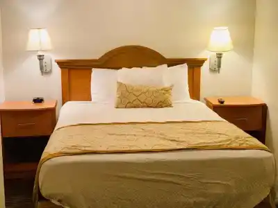 St. George Inn and Suites - 74