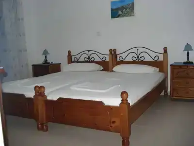 Honeymoon Beach Studios - 1