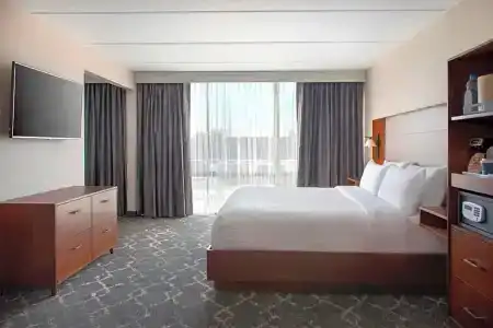 Four Points Northeast - 39