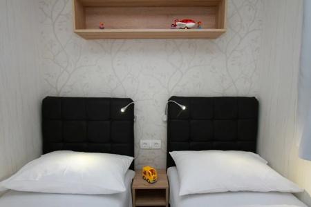 Mobile Homes Camp Galeb - 3