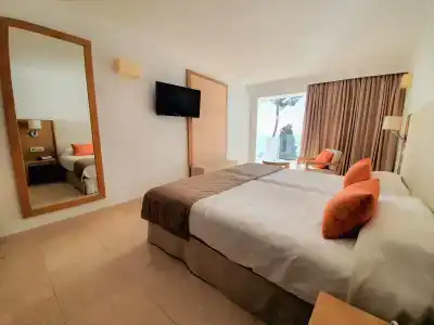 ApartPonent Mar - 3