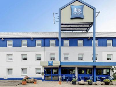 ibis Budget Rostock Broderstorf - 0