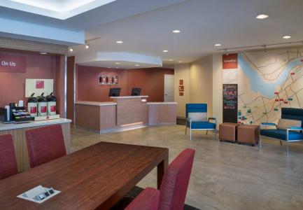 TownePlace Suites by Marriott Kanata - 17
