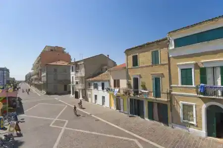Enzo - 0