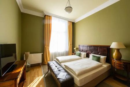 Louisa's Place - 158