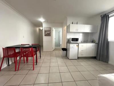 Browns at Broadbeach - 13