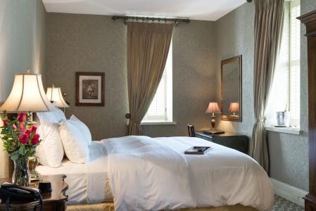Nicollet Island Inn - 51