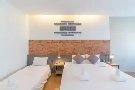 Old City Wall Inn - 183