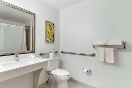 Country Inn & Suites by Radisson, Beach, TX - 43