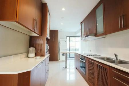 Thomson Residence - 229