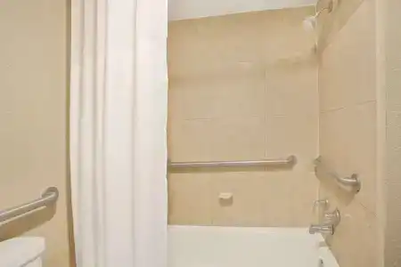 Days Inn by Wyndham Orlando Airport Florida Mall - 14