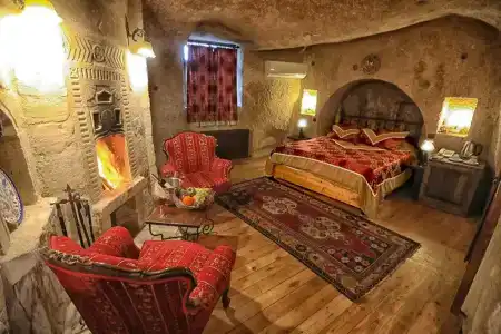 Traveller's Cave - 9