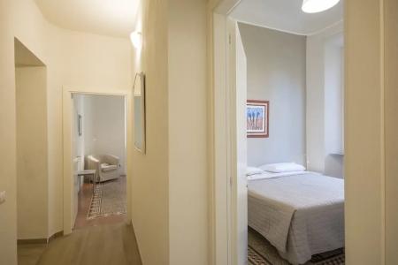 Regis Condo - 146
