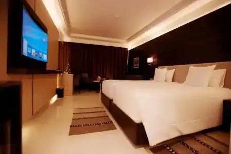 Radisson - 21