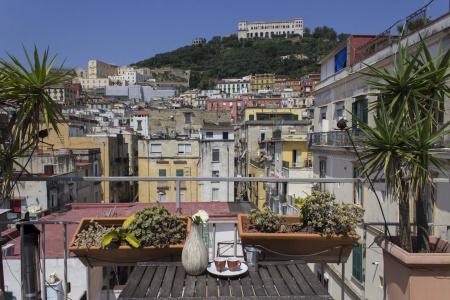 Sui Tetti di Napoli - 14