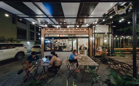 The Yard Bangkok Hostel - 13