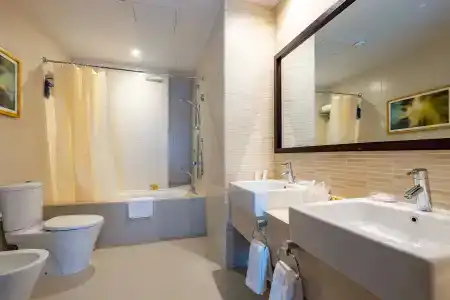 Radisson Blu Resort, Fujairah - 44