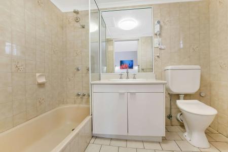 Comfort Inn City - 32