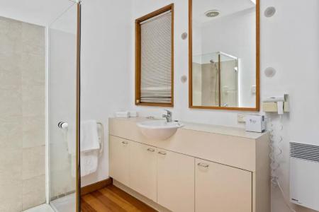 Riverfront & Villas - 130