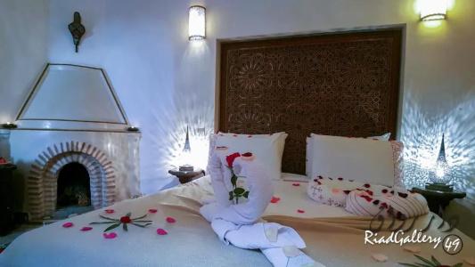 Riad Gallery 49 - 85