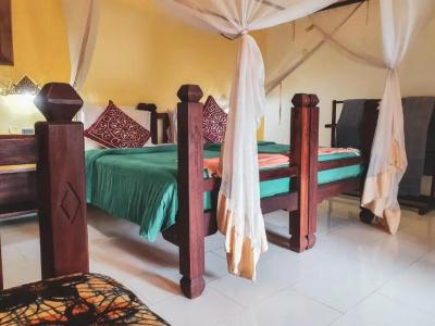 Flame Tree Cottages - 30